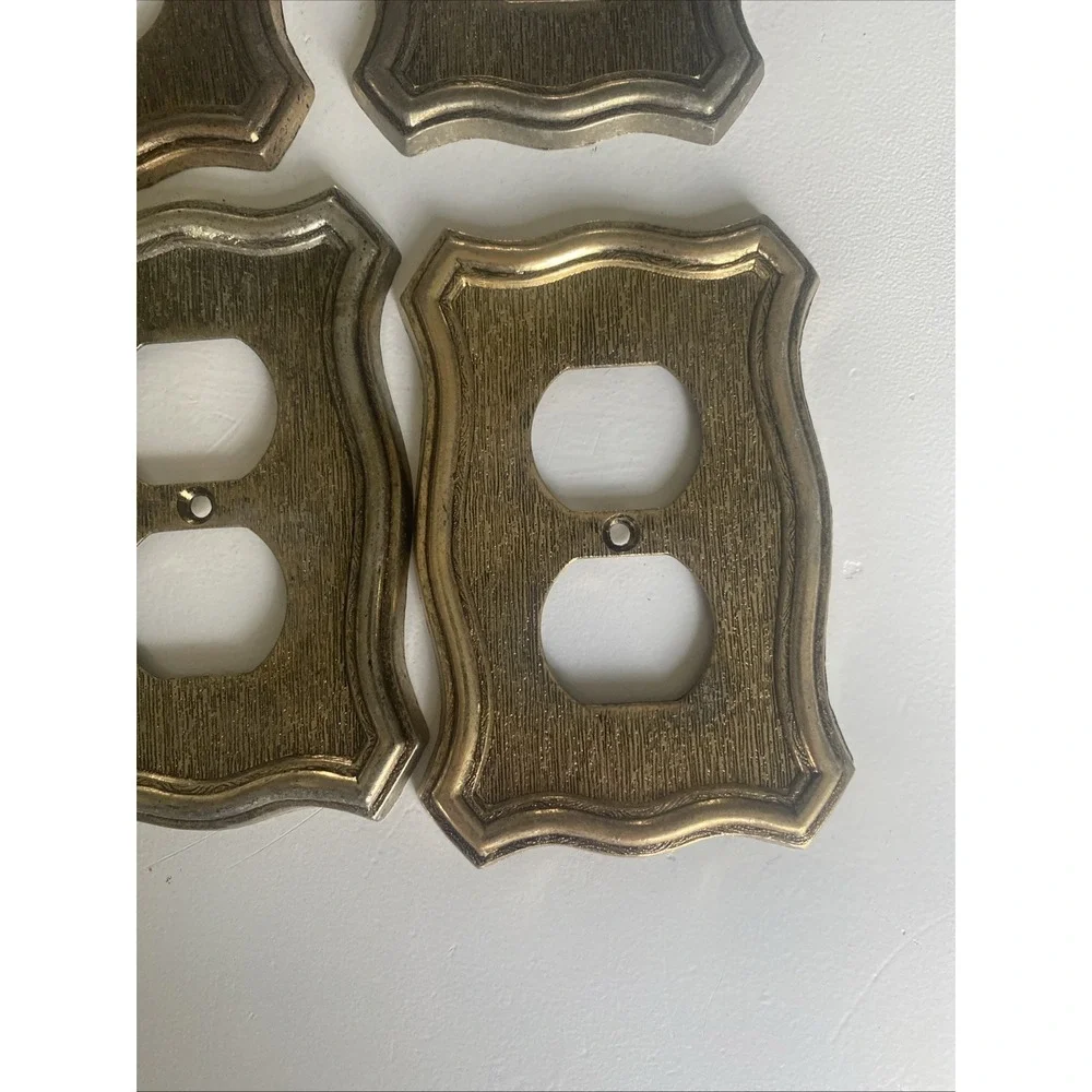 Lot of 5 Vintage 1968 American Tack & Hardware Metal Outlet Covers